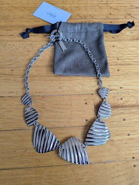 NWT Amazing Statement Necklace!